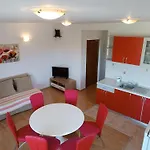 Apartment Nada *