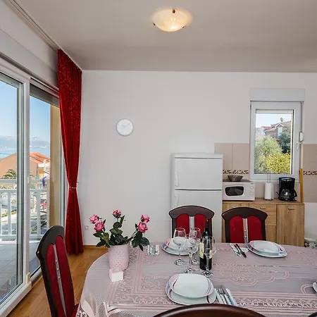 Nada Apartment Trogir
