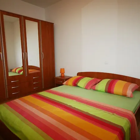 Nada Apartament *