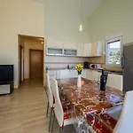 Nada Apartman