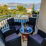 Nada Apartman